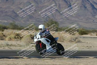 media/Nov-02-2025-CVMA (Sun) [[337aff29ab]]/Race 16-Formula Twins-Formula 40 UL(Holeshot)/